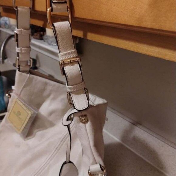 GUSSACI LEATHER LARGE BAG NWT - Picture 2 of 7